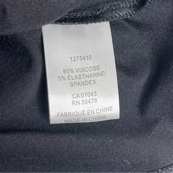 Bailey 44 NWT Black Crop Top with Cowl Neck and White Flower Embellishment Large - Picture 10 of 11